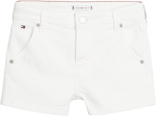 Se Tommy Hilfiger Girlfriend White Short Str 10 år / 140 cm - White Shorts & Bloomers hos Magasin ved Magasin