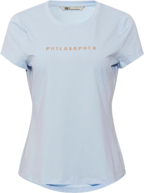 Se PBO ¤ Philosopher Tshirt ¤ Kvinde Sky Blue Kortærmede T-shirts Str L - hos Magasin ved Magasin