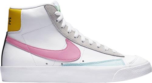 Se Nike Blazer mid '77 Kvinde White/pink Glow-pure Platinum Sneakers Str 44 - hos Magasin ved Magasin