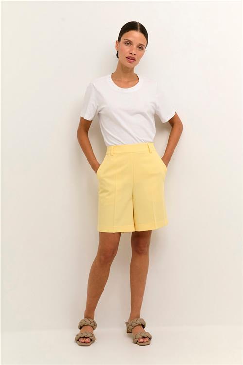 Kaffe Kasakura Wide Shorts Kvinde Pale Banana Bermudashorts Str 40 - hos Magasin