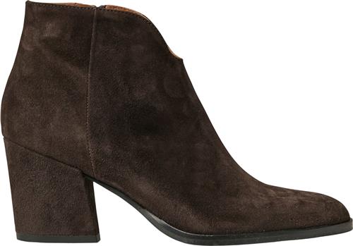 A pair Elegant Western Kvinde Brown Ankelstøvler Str 39 - hos Magasin