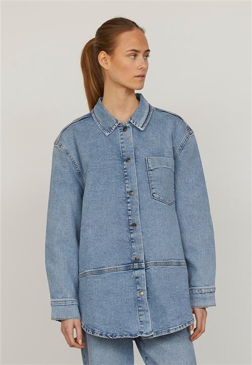 SisterS Point Oveash1 Kvinde M. Grey Wash Denimskjorter Str M - Denim hos Magasin