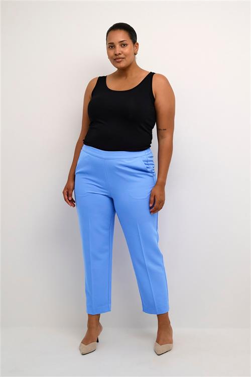 Se Kaffe Curve Kcsakira Cropped Pants Kvinde Ultramarine Bukser Med Lige Ben Str 44 - hos Magasin ved Magasin