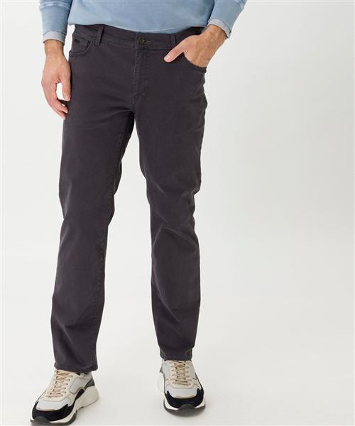 Se BRAX Cadiz Mand 05 Cement Chinos Straight Fit Str 38/32 - hos Magasin ved Magasin