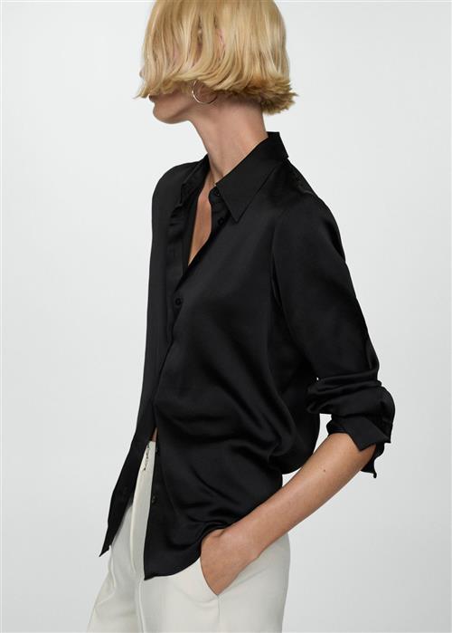 Se MANGO Satin Finish Flowy Shirt Kvinde Black Skjorter Str S - hos Magasin ved Magasin