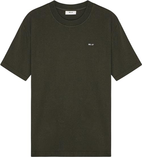 NN07 Adam EMB Tshirt 3209 Mand Dark Army Kortærmede T-shirts Str XL - hos Magasin