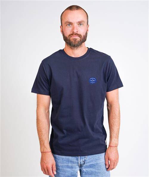 ELSK Globe Men's Brushed Tshirt Mand 100 Dark Navy Kortærmede T-shirts Str L - Polyester hos Magasin