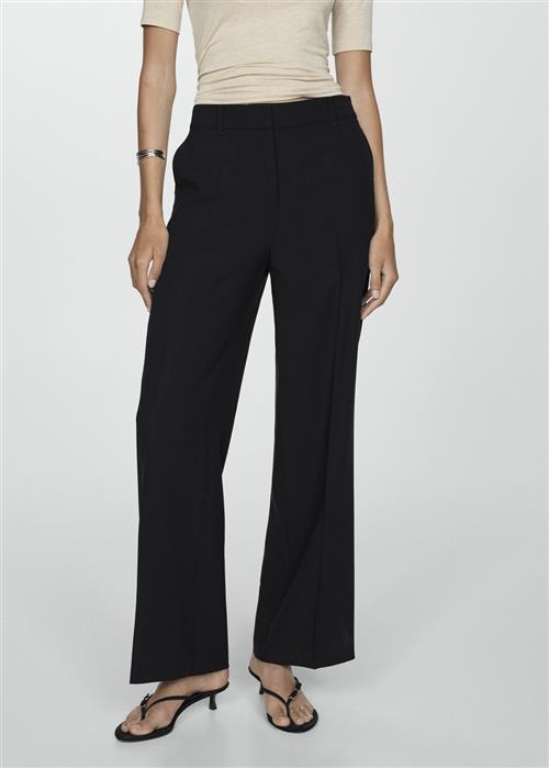 Se MANGO Wideleg Pleated Trousers Kvinde Black Bukser Str 40 - hos Magasin ved Magasin