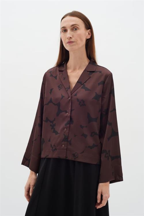 InWear Mehinaiw Blouse Kvinde Brown Reversed Flowers Langærmede Bluser Loose Fit Str 42 - hos Magasin