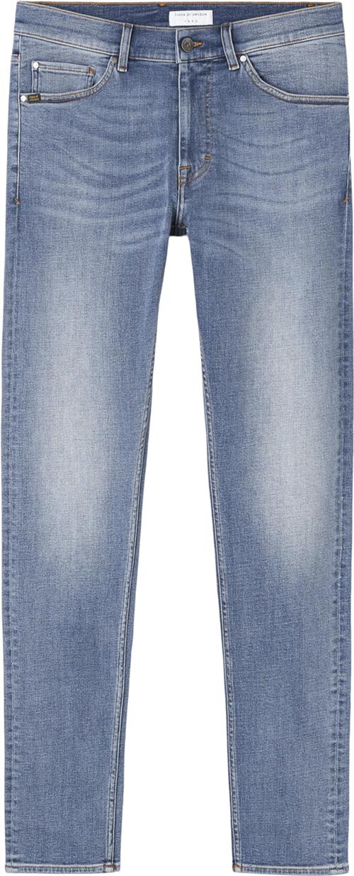 Se Tiger of Sweden Slight Jeans Kvinde Light Blue Straight Jeans Str 31/32 - hos Magasin ved Magasin