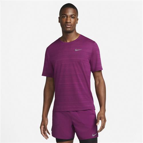 Nike Drifit Miler Løbe T-shirt S - T-shirts hos Magasin