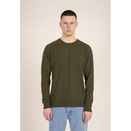 Se Knowledge Cotton Apparel Basic Oneck Knit - Gots Str L - Forrest Night Langærmede T-shirts hos Magasin ved Magasin