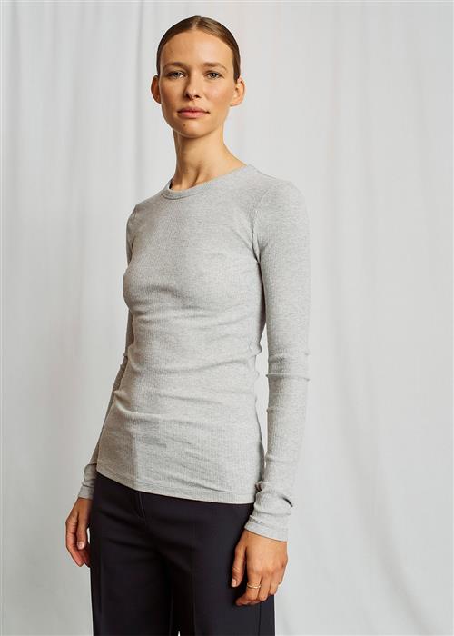 Se Bruun & Stengade BS Academia Regular Fit Top Kvinde Light Grey Kortærmede T-shirts Str S - hos Magasin ved Magasin