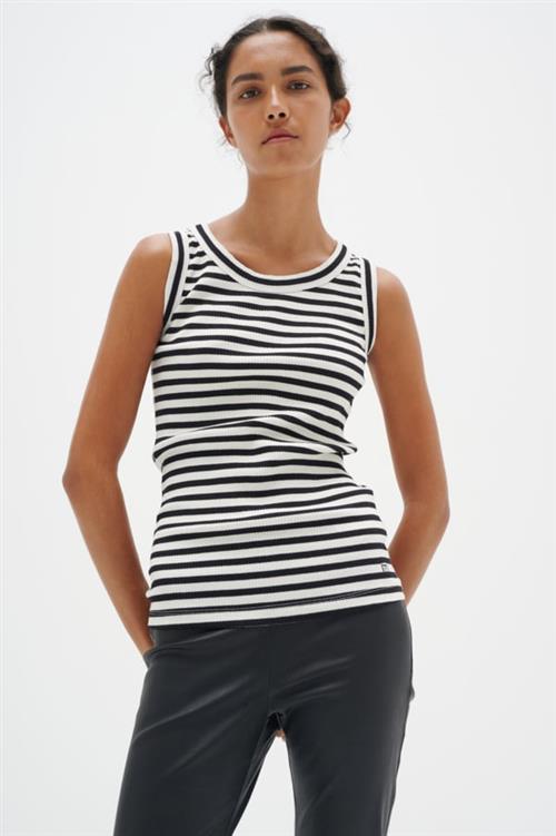 Se InWear Dagnaiw Striped Tank Kvinde Whisper White/ Midnight Magic Tanktoppe Slim Fit Str XS - hos Magasin ved Magasin