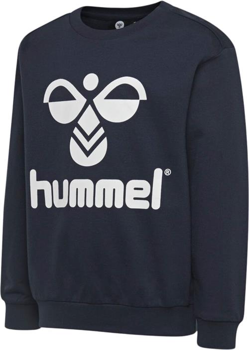 Se Hummel Hmldos Sweatshirt Str 7 år / 122 cm - Blå Sweatshirts hos Magasin ved Magasin