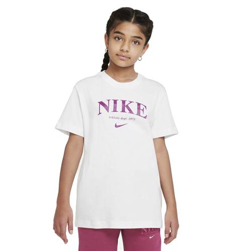 Nike Sportswear Trend T Shirt 122-128 / XS - T-shirts hos Magasin