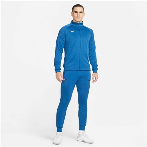 Se Nike F.c. Dri Fit Tracksuit M - Tracksuits hos Magasin ved Magasin