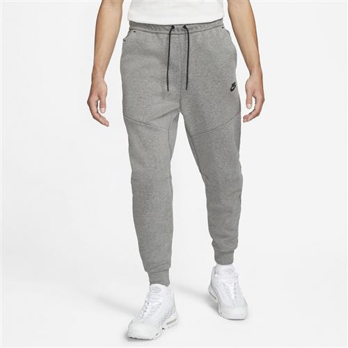 Se Nike Sportswear Tech Fleece Joggingbukser L - Træningsbukser hos Magasin ved Magasin