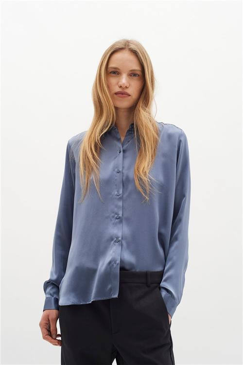 InWear Leonore Shirt Premium 100 Silk Kvinde Flint Stone Langærmede Skjorter Relaxed Fit Str 42 - hos Magasin