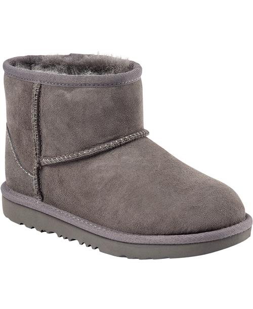 Se UGG K Classic Mini II Grey Støvler Str 33,5 - hos Magasin ved Magasin