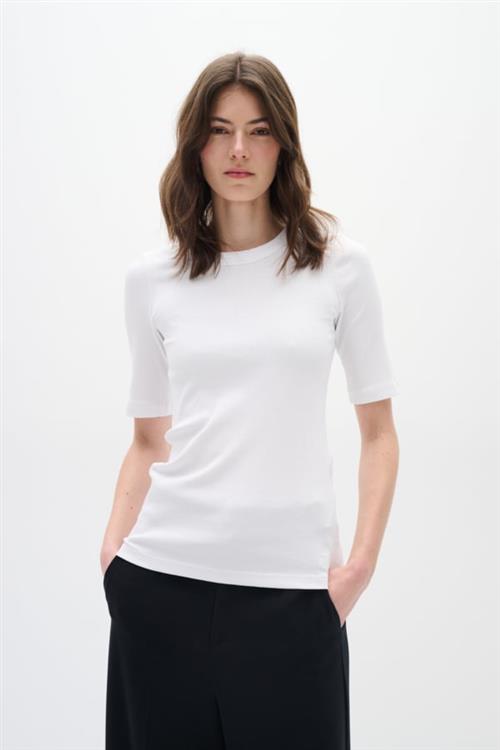 InWear Dagnaiw Tshirt Kvinde Pure White Kortærmede T-shirts Slim Fit Str XS - Bomuld hos Magasin