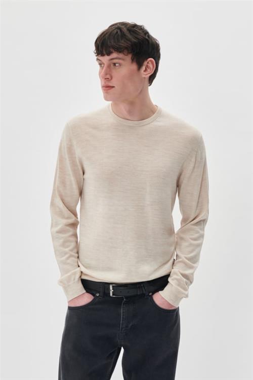 Se Matinique Margrate Merino Mand Fog Melange Sweaters Regular Fit Str L Merino - hos Magasin ved Magasin