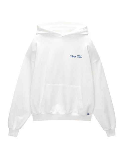 Se Pull&Bear Sweatshirt  blå / lysegul / hvid ved About You