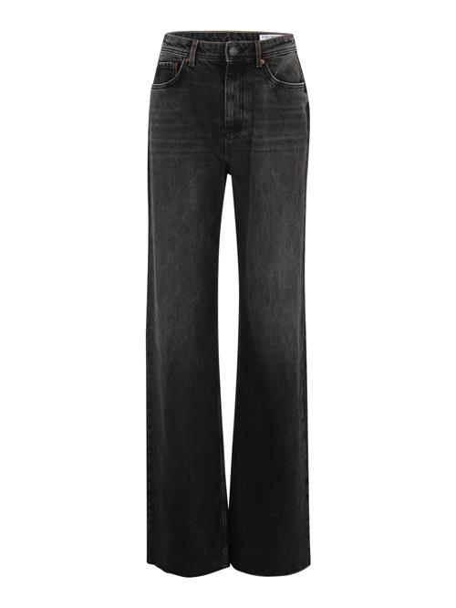 Se Vero Moda Tall Jeans 'VMKATHY'  black denim ved About You