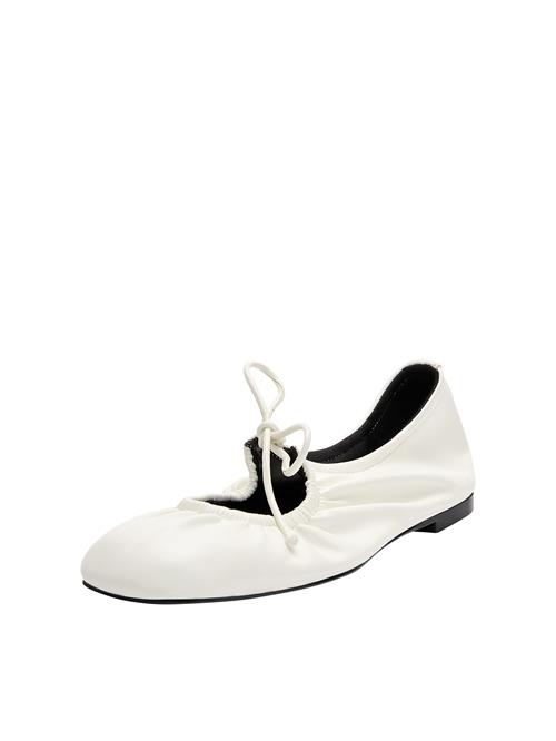 Pull&Bear Ballerinasko med rem  hvid