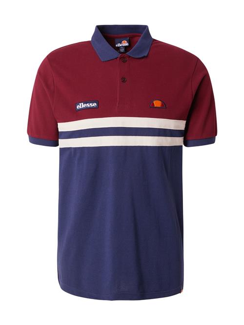 Se ELLESSE Bluser & t-shirts 'Muccia'  navy / orange / vinrød / hvid ved About You