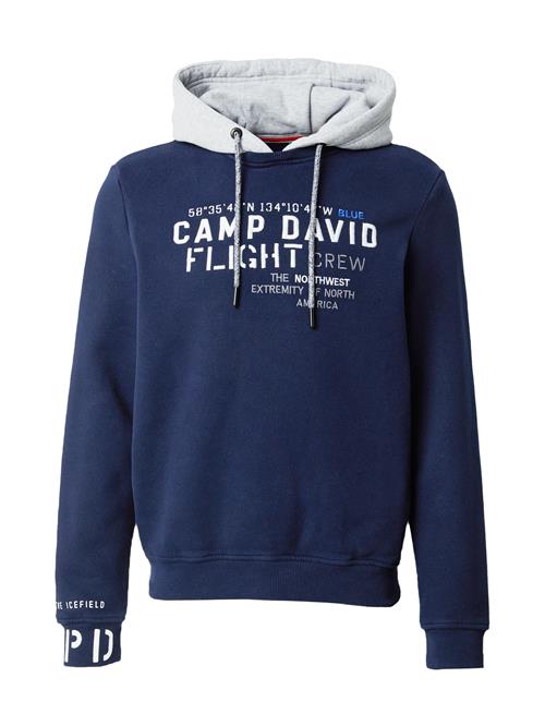 Se CAMP DAVID Sweatshirt  navy / grå-meleret / hvid ved About You