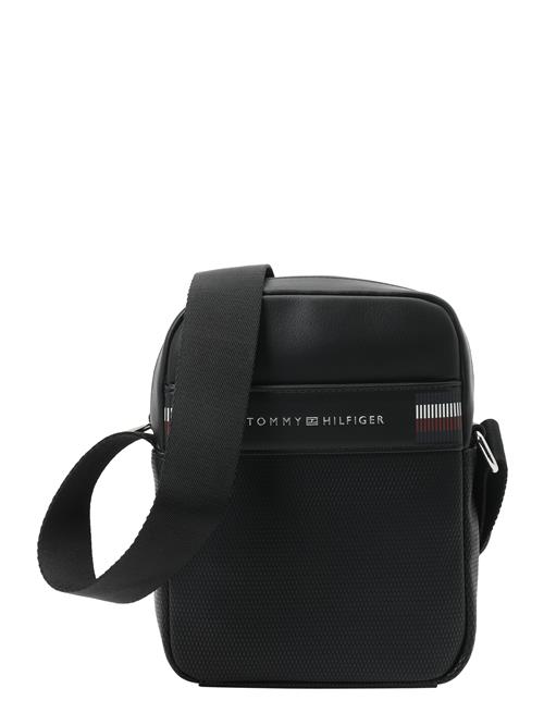 Se TOMMY HILFIGER Skuldertaske  sort ved About You