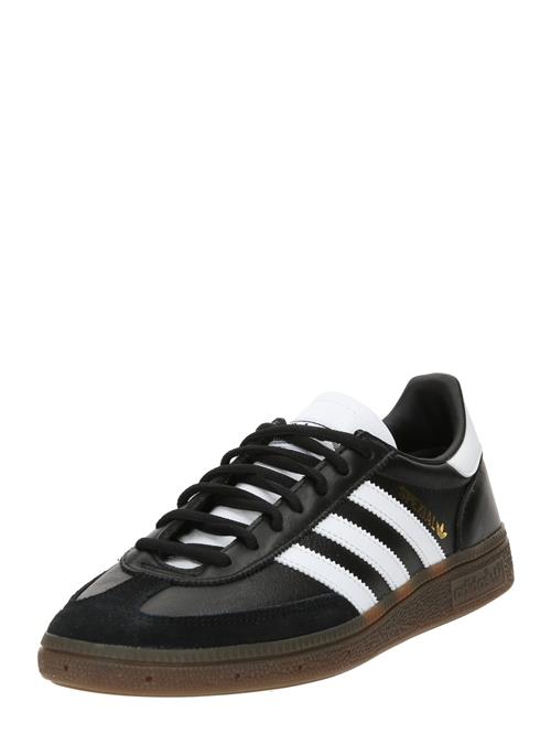 Se ADIDAS ORIGINALS Sneaker low 'Handball Spezial'  guld / sort / hvid ved About You