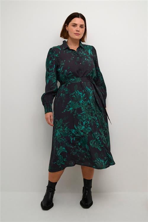 Kaffe Curve Kcmina Shirt Dress Kvinde Black/green Painted Flower Midi Kjoler Str 44 - Viskose hos Magasin