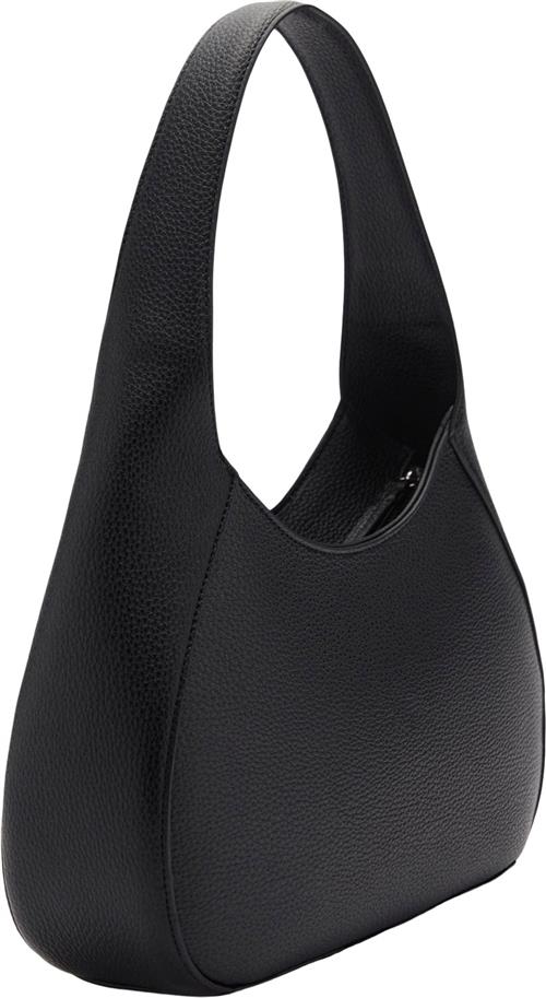 Se MANGO Shorthandle Shoulder bag U - Skuldertasker hos Magasin ved Magasin