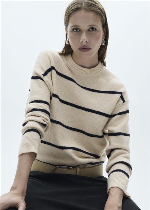 Se MANGO Sweater .- Marina Kvinde Lt Pastel Brown Sweaters Str L - hos Magasin ved Magasin