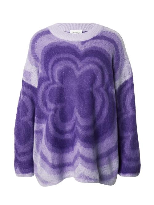 Se Monki Pullover  lilla / lilla ved About You