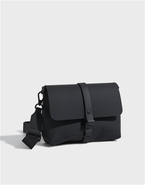 Gaston Luga Spläsh Crossbody Bag Skuldertasker Sort