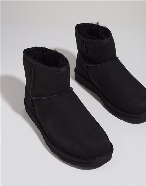 UGG M Classic Mini Boots & Støvler Sort