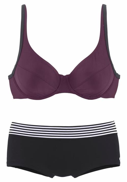 Se s.Oliver Bikini  aubergine / sort ved About You