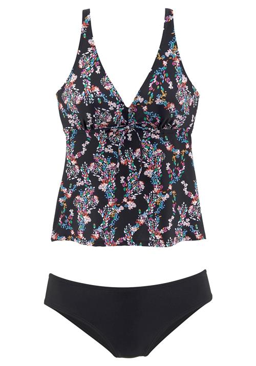 Se PETITE FLEUR Tankini  blandingsfarvet / sort ved About You