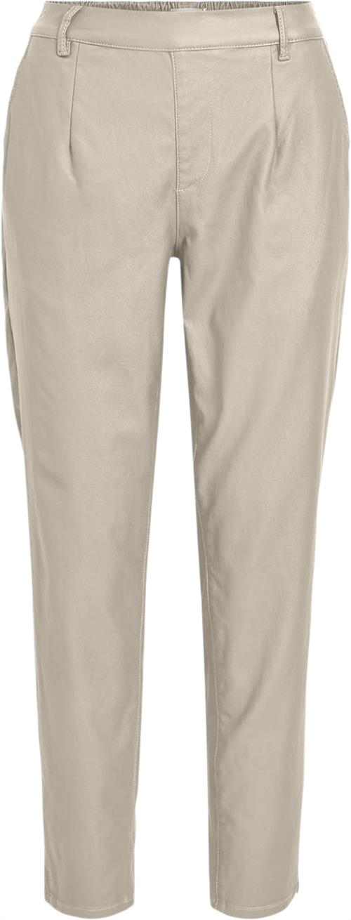 Object Objbelle Lisa Coated Pant Noos Kvinde Sandshell/col Bukser Med Smalle Ben Str 40 - hos Magasin