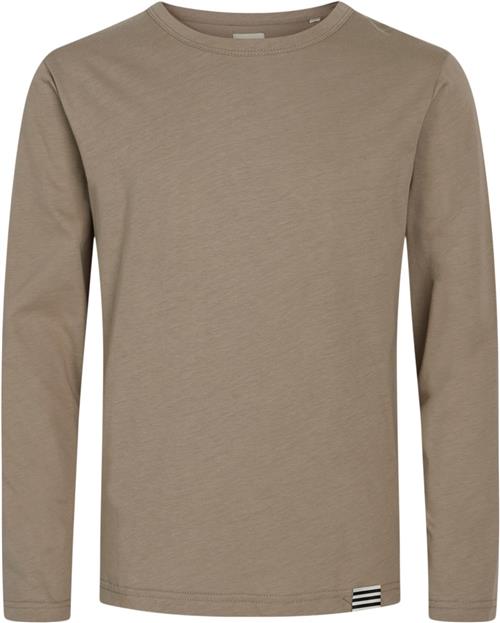 Se Mads Nørgaard - Copenhagen Organic Thorlino L/S Tee FAV Str 4 år - Rainy Day Langærmede T-shirts Bomuld hos Magasin ved Magasin