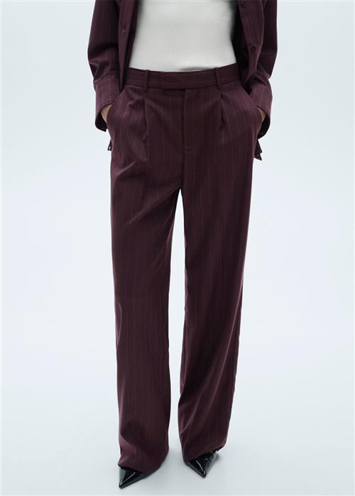 MANGO Trousers .- Grape Kvinde 77 Bukser Str 40 - hos Magasin