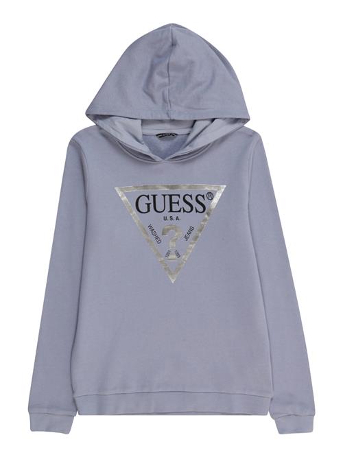 Se GUESS Sweatshirt  lyseblå ved About You