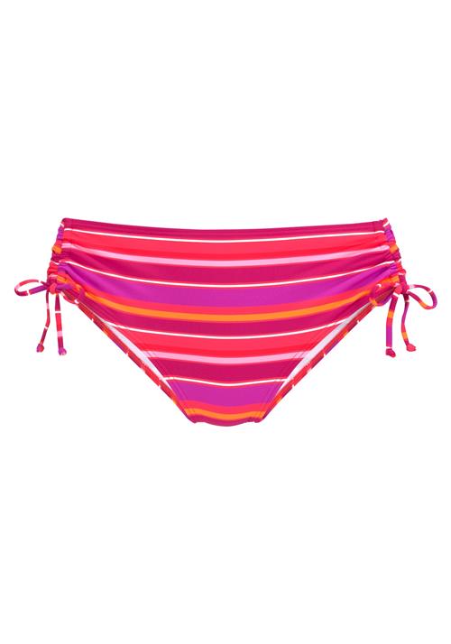 Se s.Oliver Bikinitrusse  orange / pink / kirsebærsrød / hvid ved About You