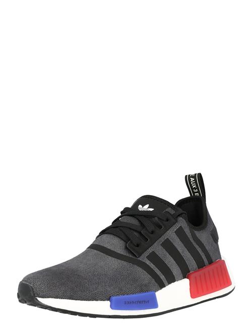 Se ADIDAS ORIGINALS Sneaker low 'Nmd R1'  blå / antracit / knaldrød / sort ved About You