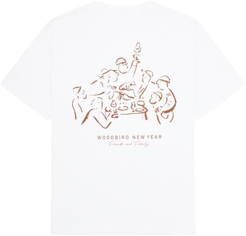 Se Woodbird Wbbaine Family Tee Mand White Kortærmede T-shirts Str XL - hos Magasin ved Magasin