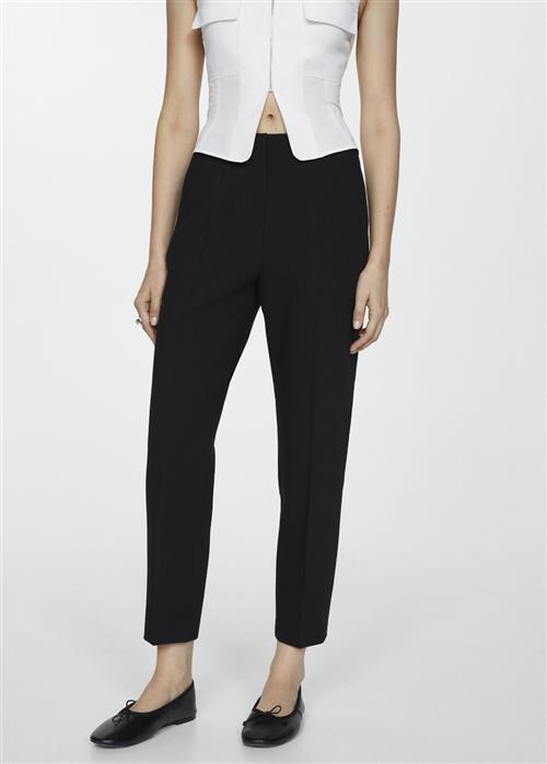 MANGO Pleat Detail Trousers Kvinde Black Bukser Med Lige Ben Str 34 - hos Magasin