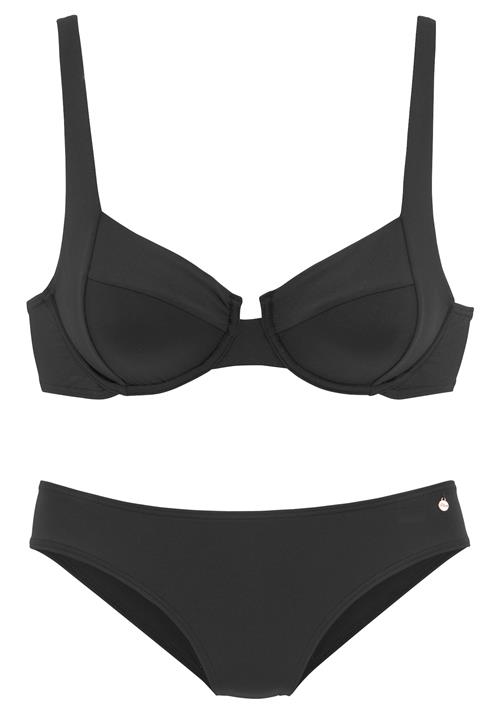 Se s.Oliver Bikini  sort ved About You